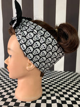 Load image into Gallery viewer, Black and white wired headbands