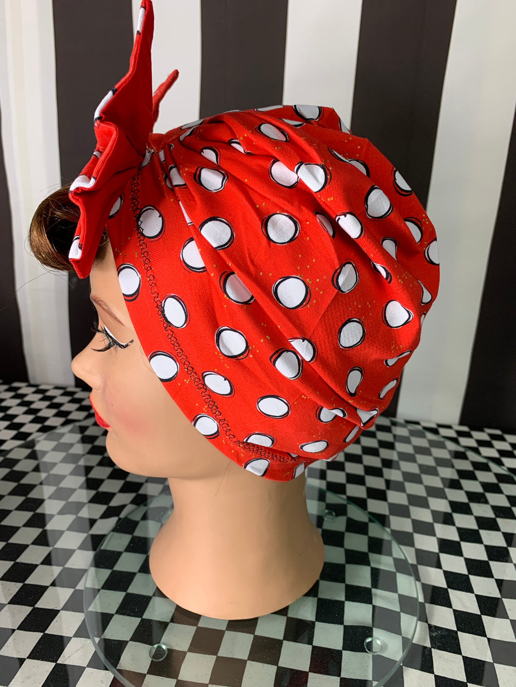 Minnie spots red fan art head wrap