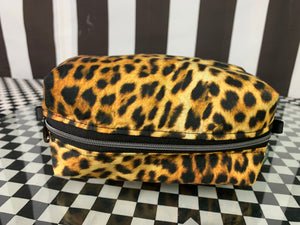 Leopard print boxy pouch