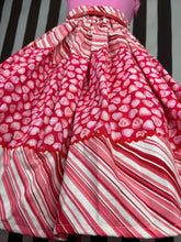 Load image into Gallery viewer, Conversation hearts skirt