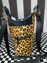 Load image into Gallery viewer, Leopard print drink bottle crossbody bag
