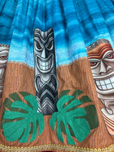 Load image into Gallery viewer, Tiki by the water skirt