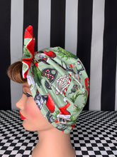 Load image into Gallery viewer, Creepy Christmas green head wrap